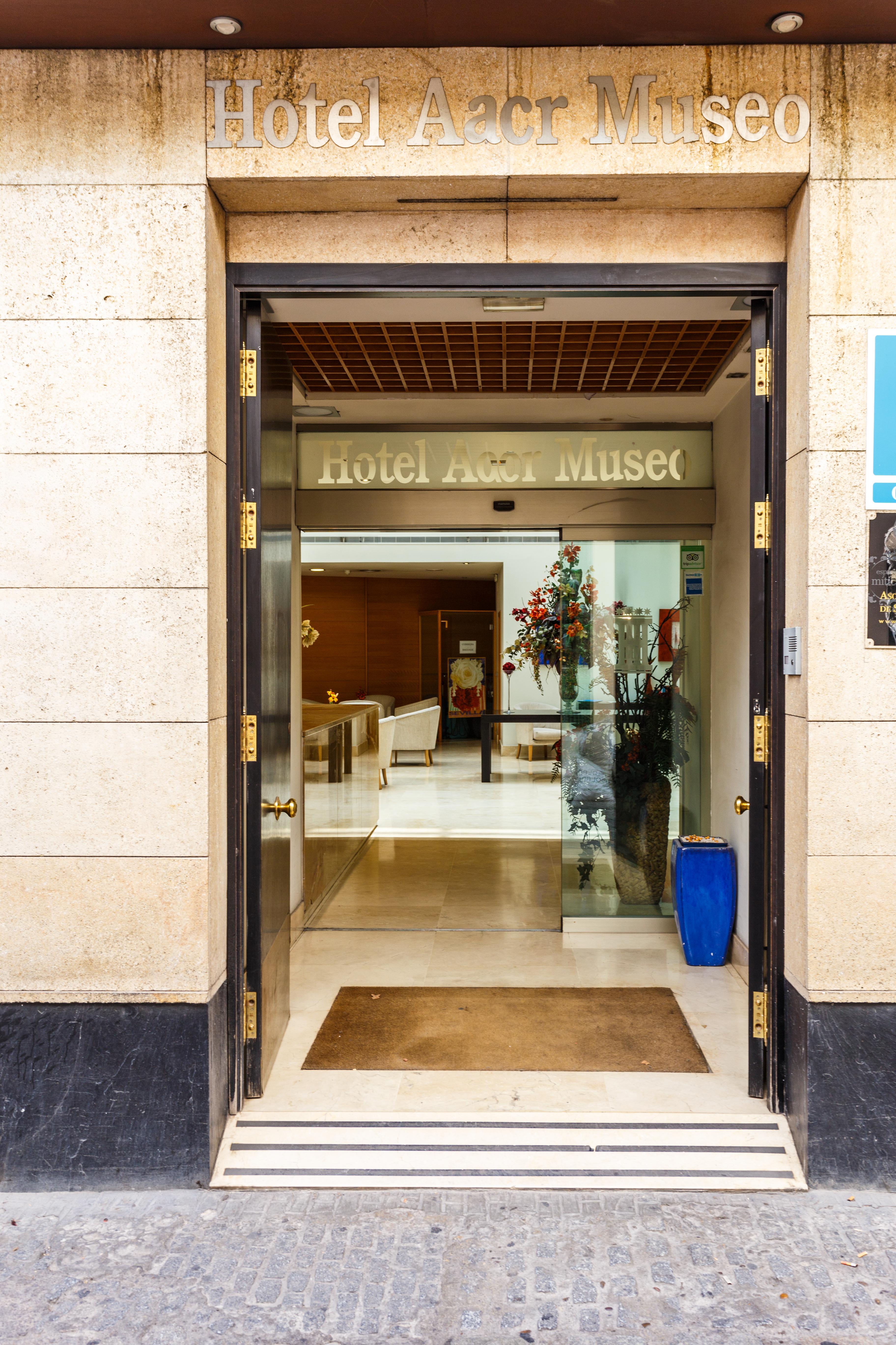 Hotel Aacr Museo إشبيلية المظهر الخارجي الصورة