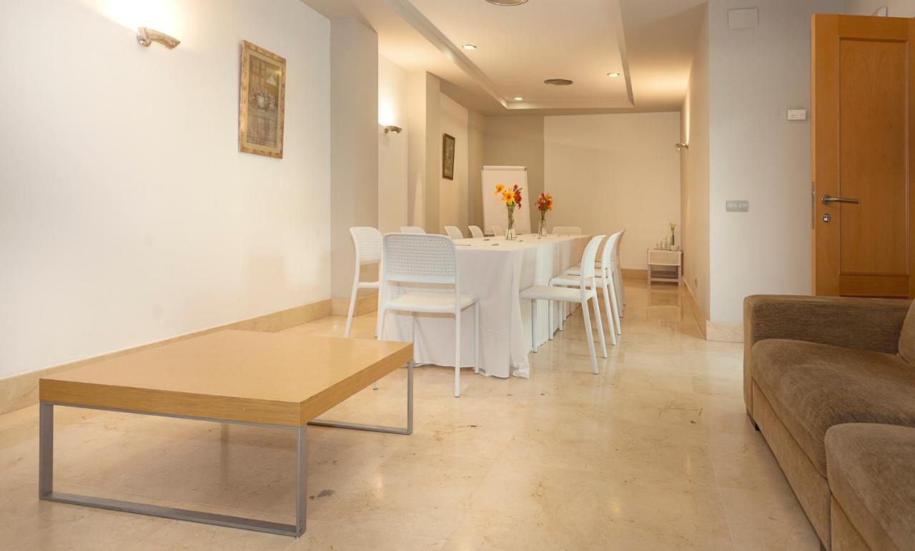 Hotel Aacr Museo إشبيلية المظهر الخارجي الصورة